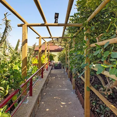 Estudio Lua Apartment